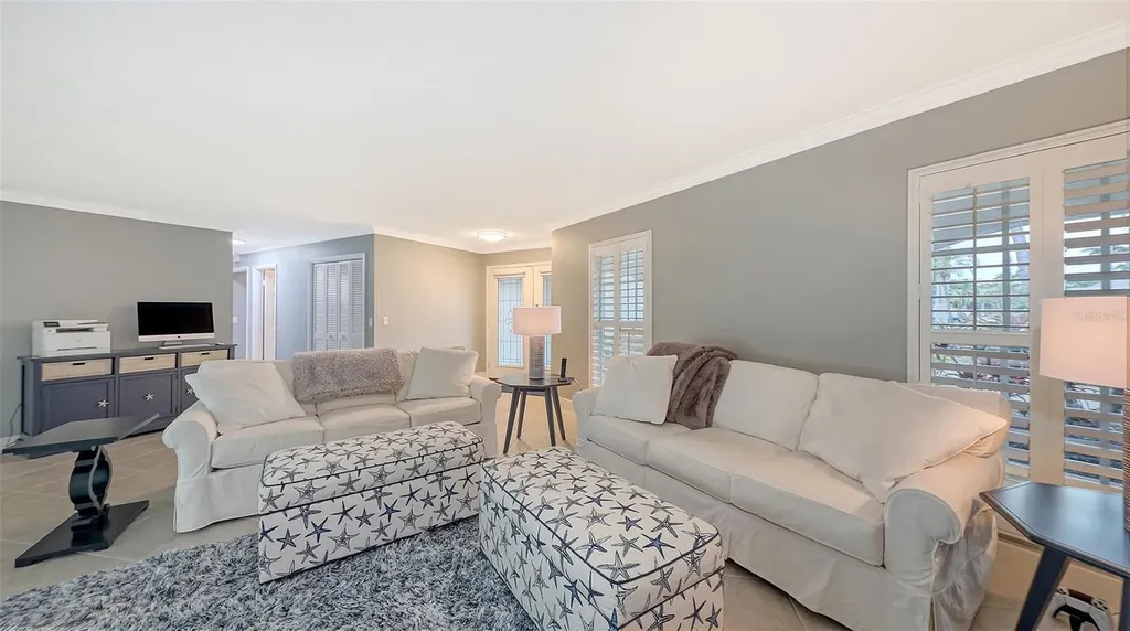 605 Wild Turkey Lane Sarasota FL 34236