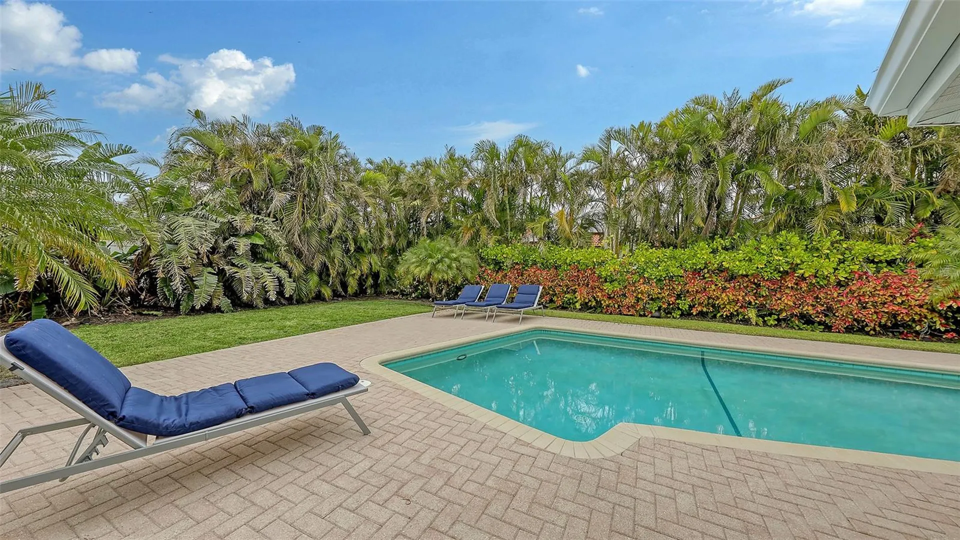 605 Wild Turkey Lane Sarasota FL 34236