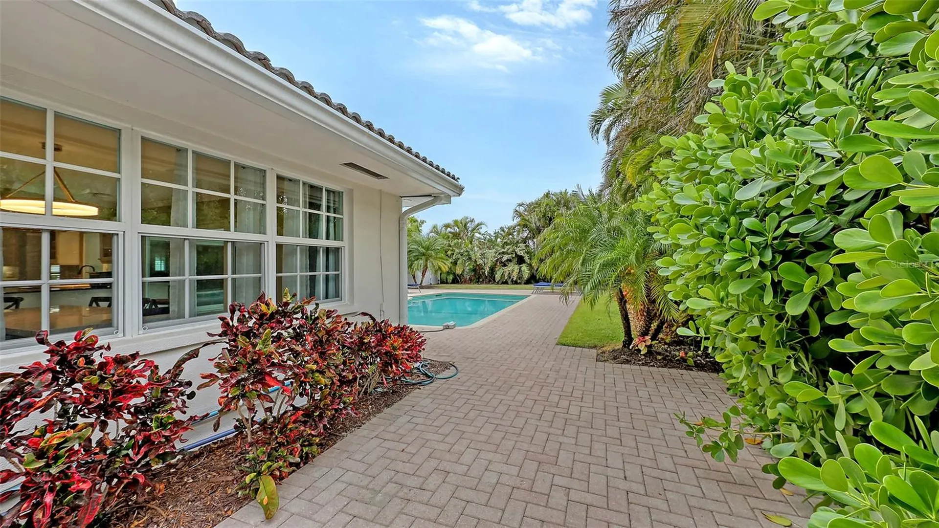 605 Wild Turkey Lane Sarasota FL 34236