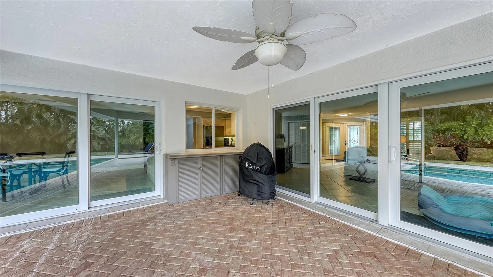 605 Wild Turkey Lane Sarasota FL 34236