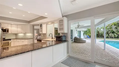 605 Wild Turkey Lane Sarasota FL 34236