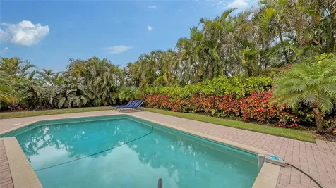 605 Wild Turkey Lane Sarasota FL 34236