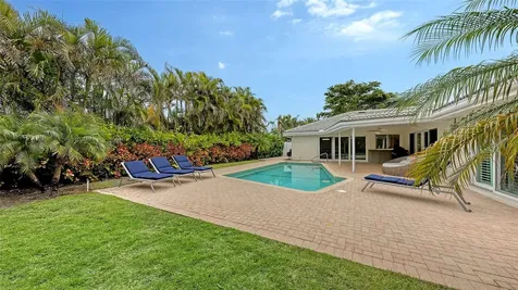 605 Wild Turkey Lane Sarasota FL 34236