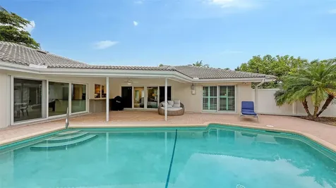 605 Wild Turkey Lane Sarasota FL 34236