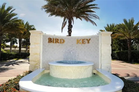 605 Wild Turkey Lane Sarasota FL 34236
