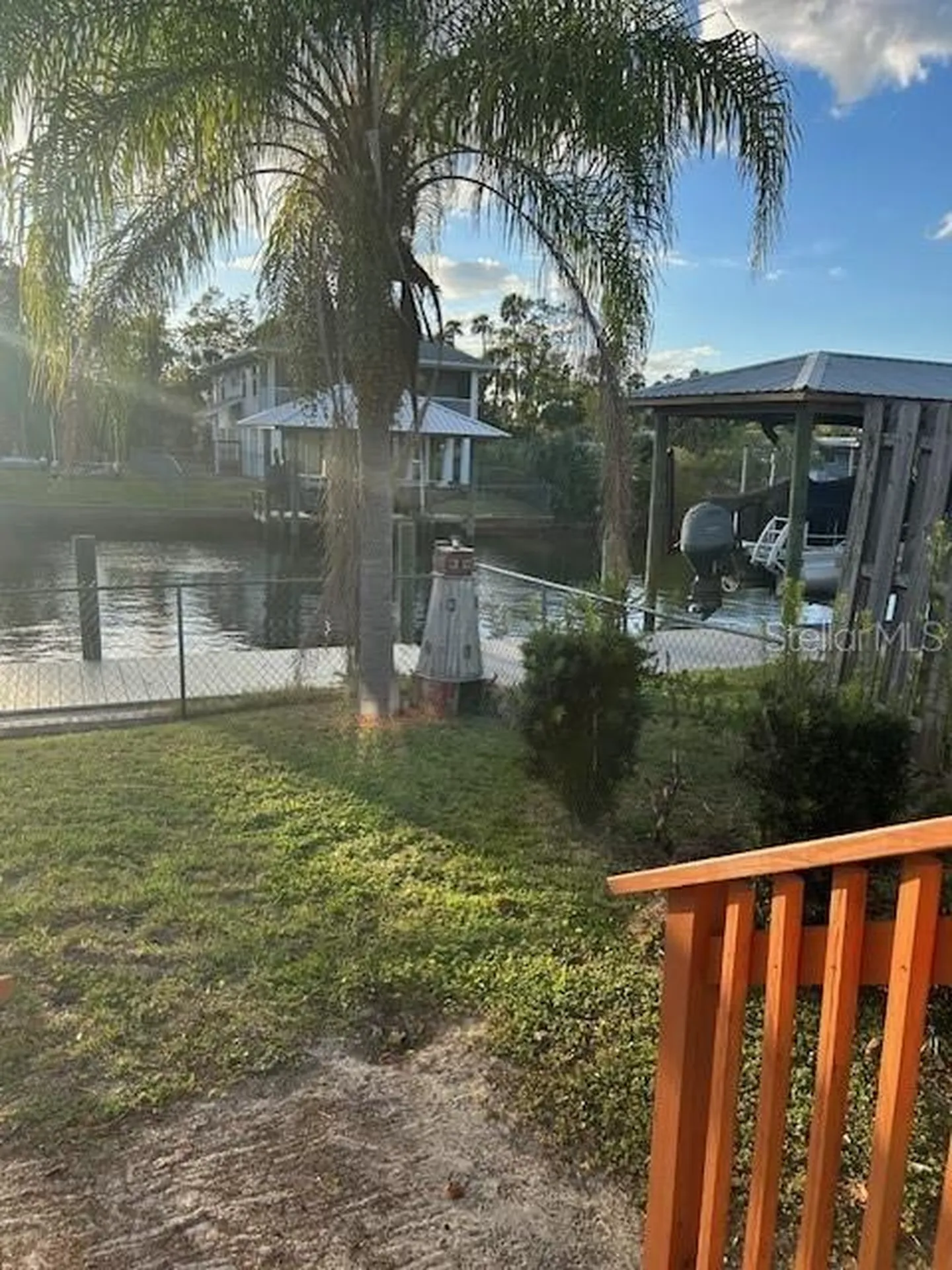 2750 N Comanche Point Crystal River FL 34429