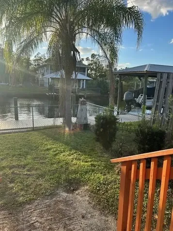 2750 N Comanche Point Crystal River FL 34429