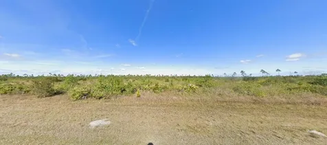 306 Calendula Drive Indian Lake Estates FL 33855