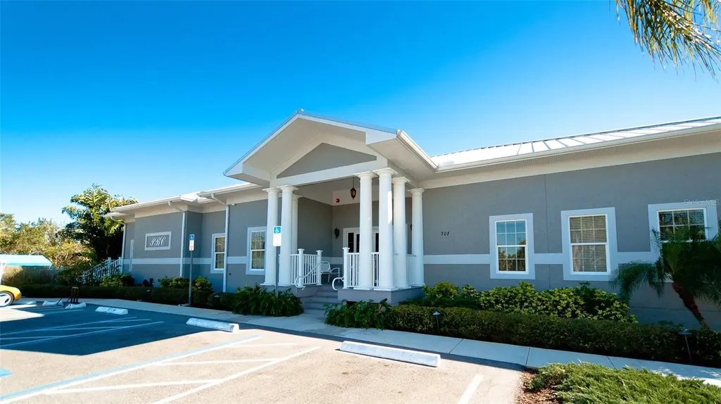 829 Audubon Drive Bradenton FL 34209