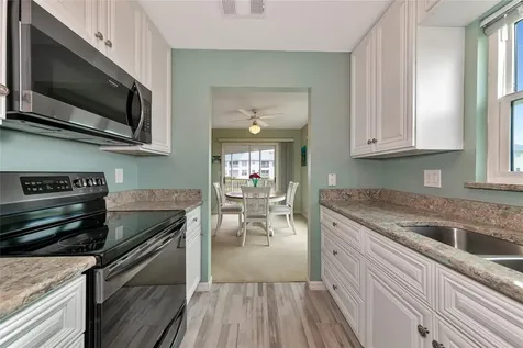 829 Audubon Drive Bradenton FL 34209