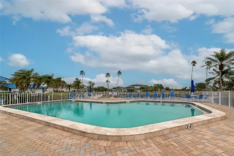 829 Audubon Drive Bradenton FL 34209