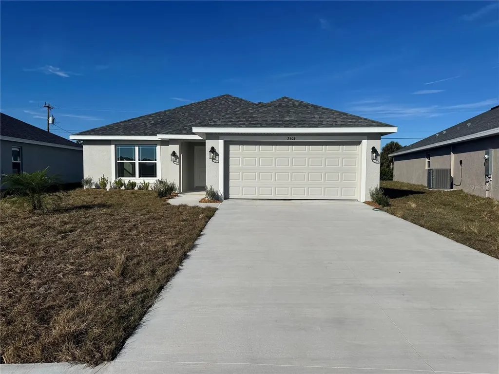 2504 Averland Loop North Port FL 34287
