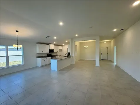 2504 Averland Loop North Port FL 34287