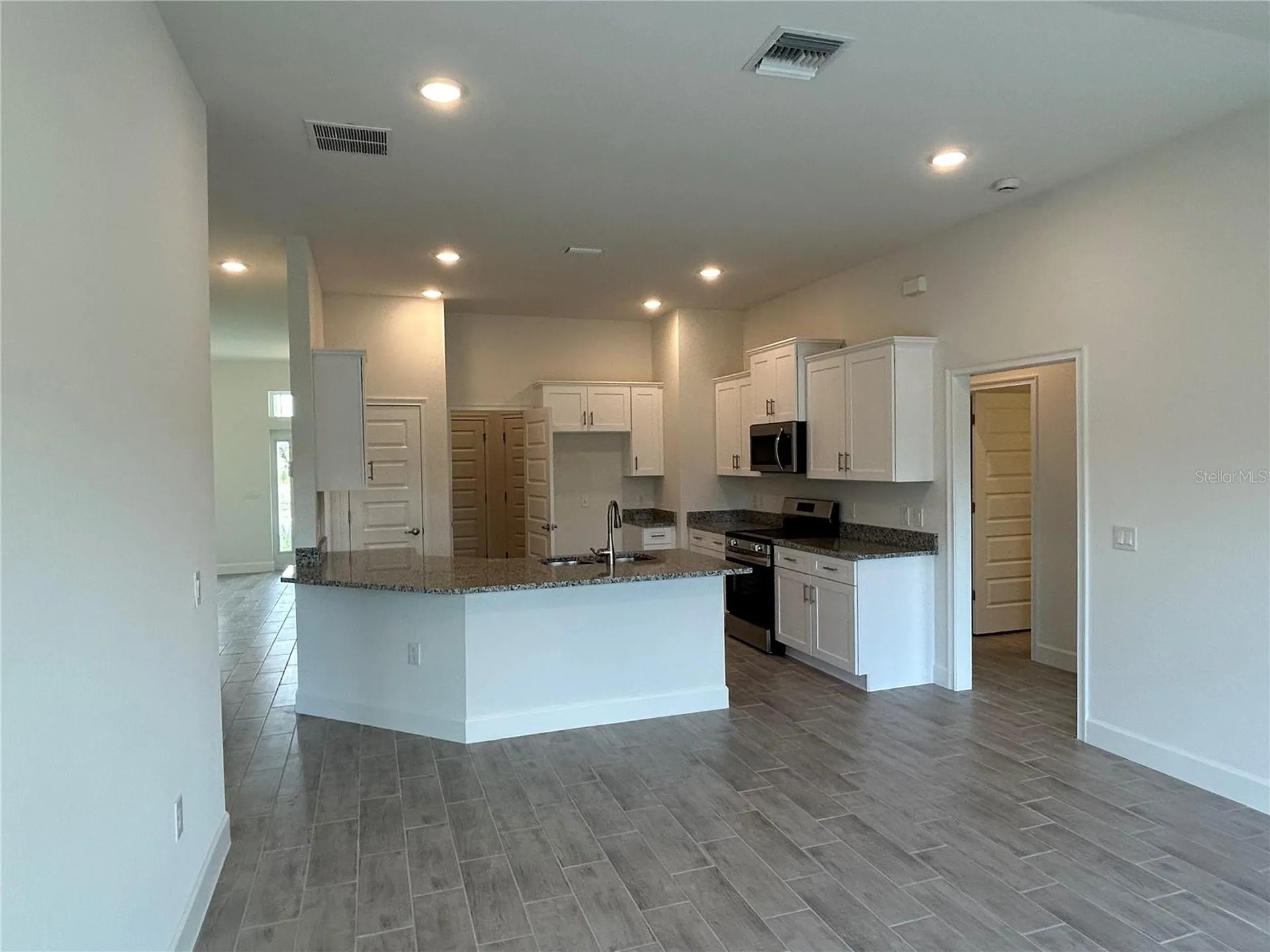 2680 Averland Loop North Port FL 34287
