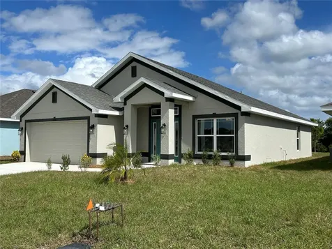 2680 Averland Loop North Port FL 34287