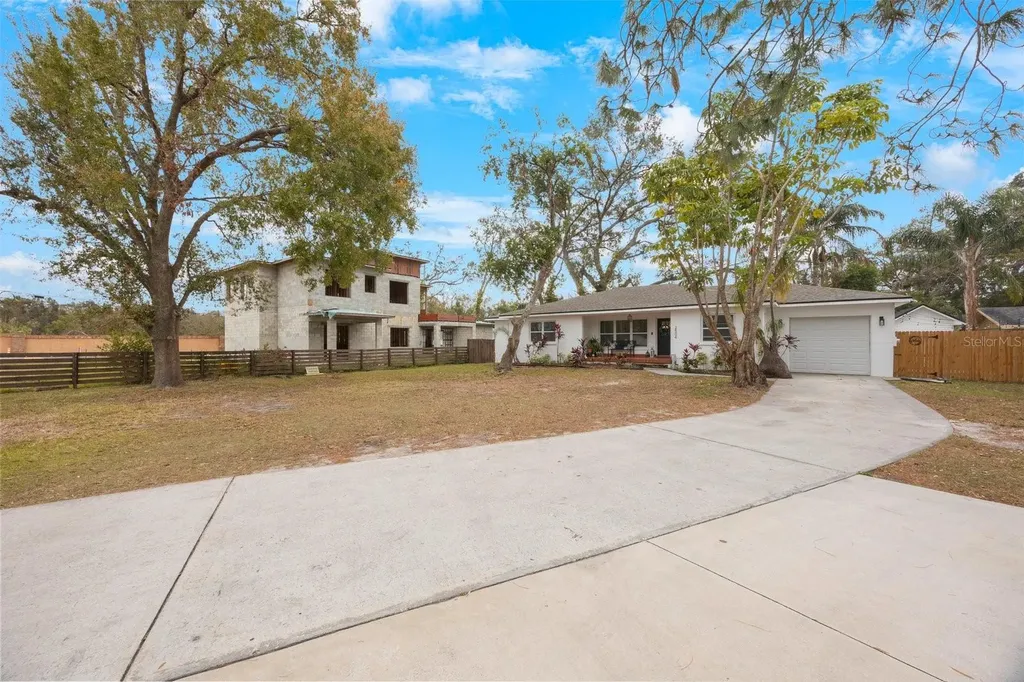2504 W Fletcher Avenue Tampa FL 33618