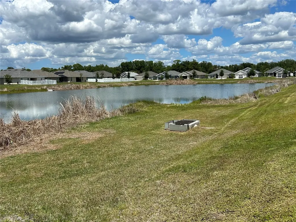 2655 Averland Loop North Port FL 34287
