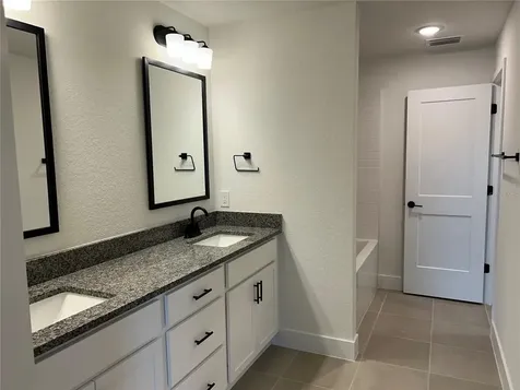 2655 Averland Loop North Port FL 34287
