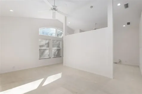 5707 NW 50th Place Gainesville FL 32653