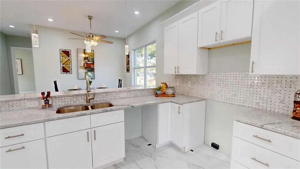3515 55th Avenue N St Petersburg FL 33714