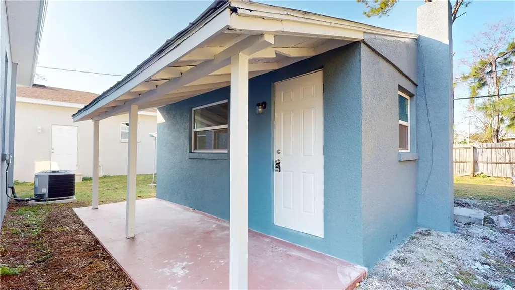 3515 55th Avenue N St Petersburg FL 33714