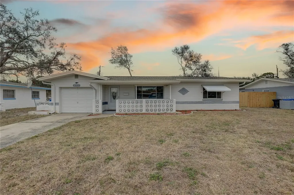 4401 37th Avenue N St Petersburg FL 33713