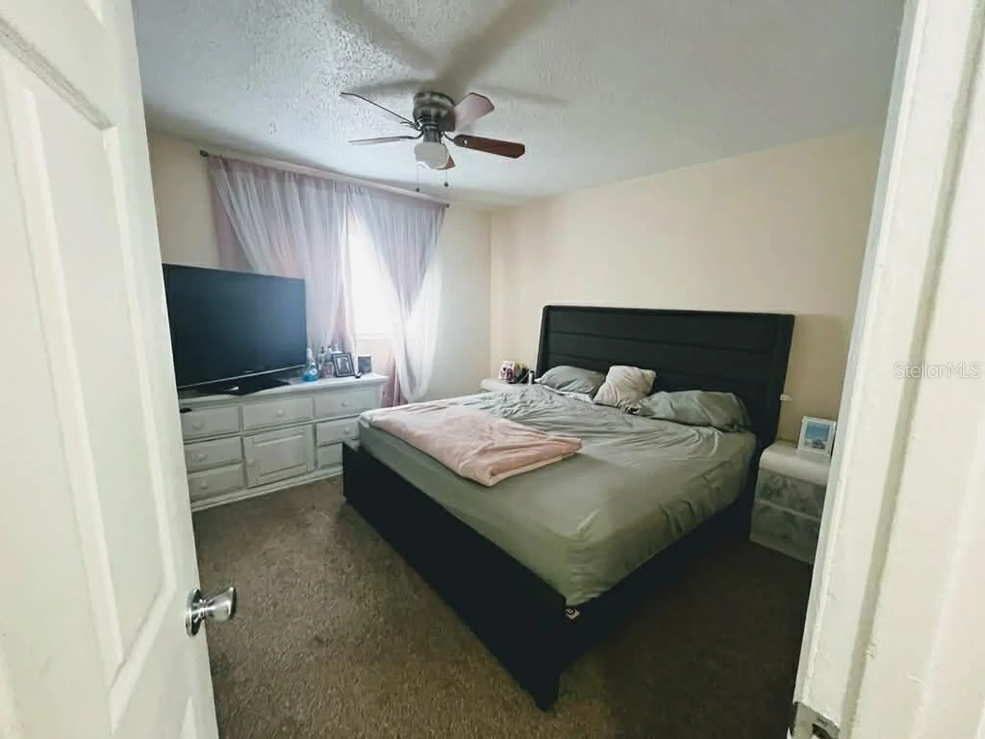 5885 Dahlia Drive Orlando FL 32807