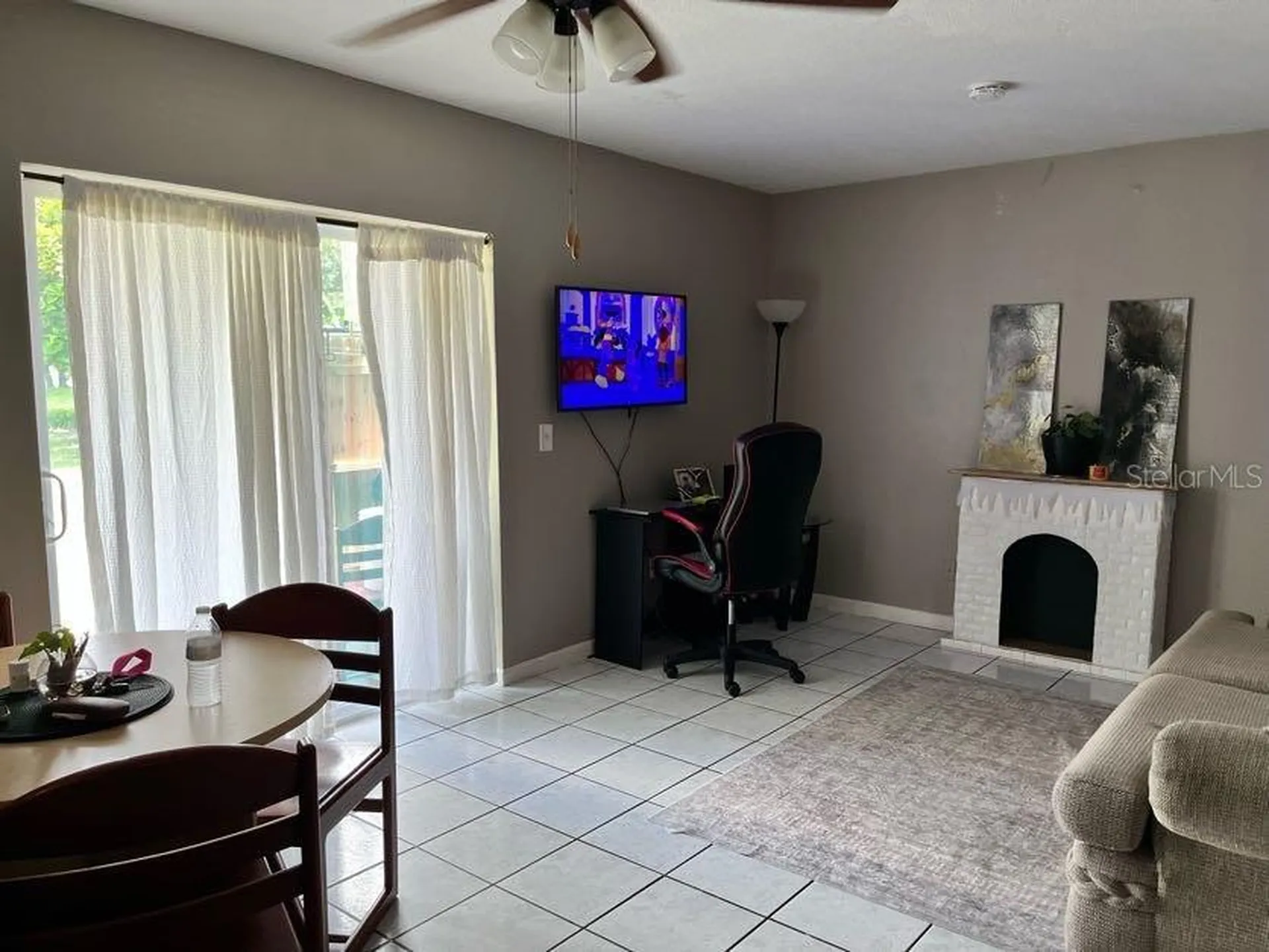 5885 Dahlia Drive Orlando FL 32807