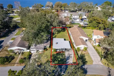 5416 Parkway Drive Belle Isle FL 32809