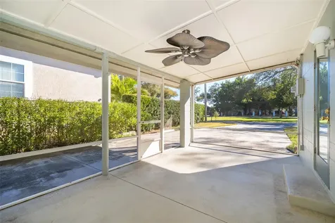 5416 Parkway Drive Belle Isle FL 32809