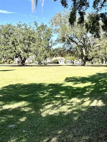 5416 Parkway Drive Belle Isle FL 32809
