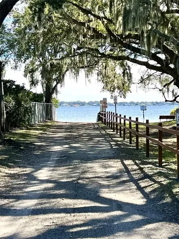 5416 Parkway Drive Belle Isle FL 32809