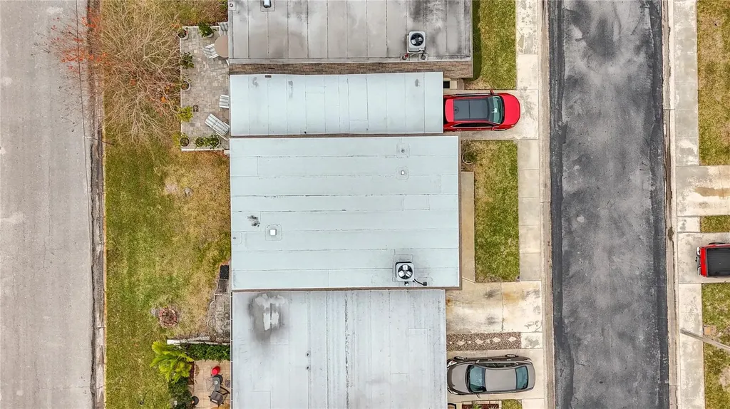 8330 Vendome Boulevard N Pinellas Park FL 33781