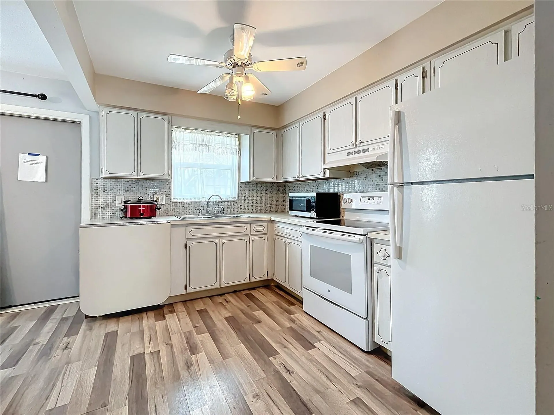 8330 Vendome Boulevard N Pinellas Park FL 33781
