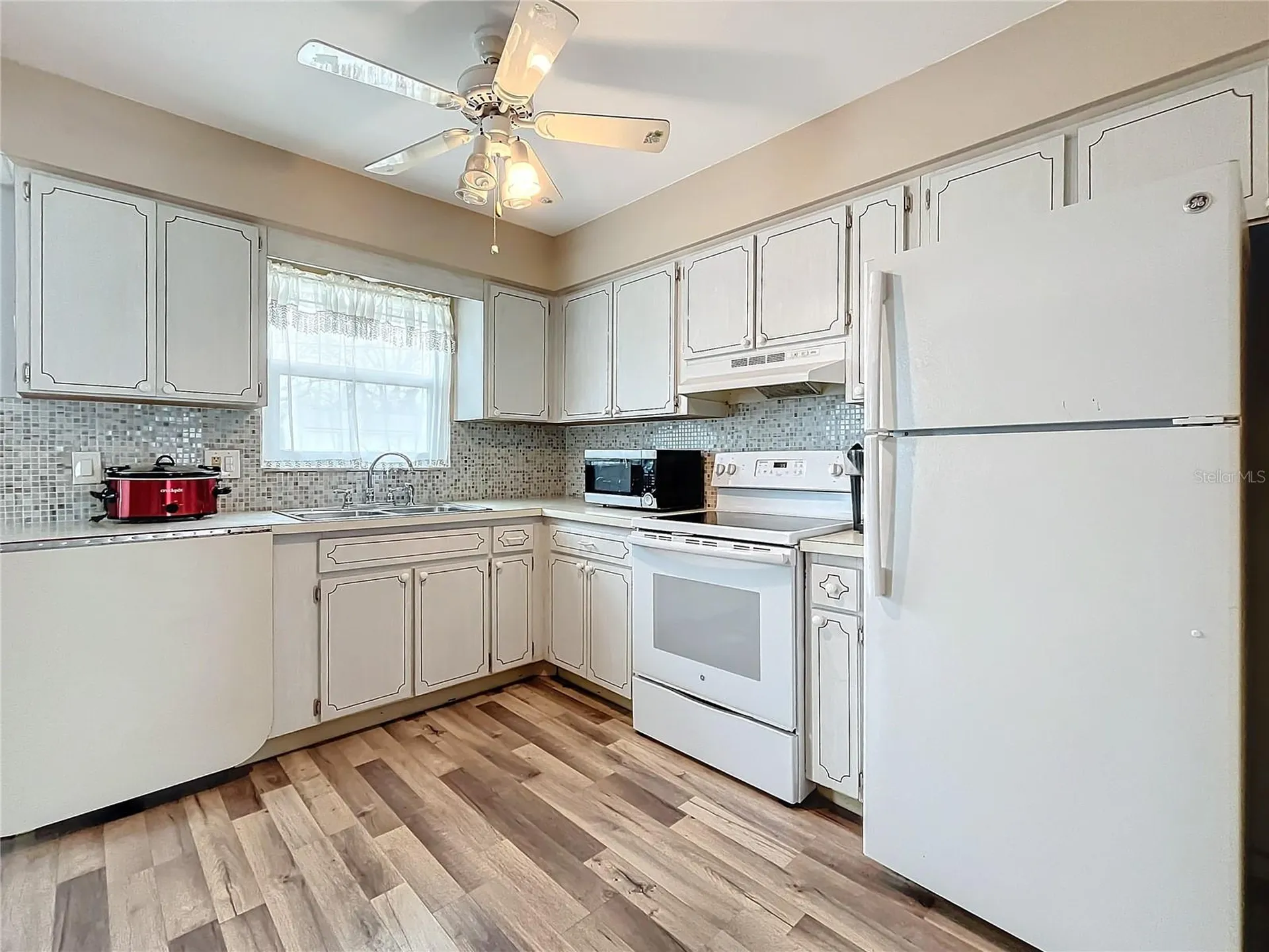 8330 Vendome Boulevard N Pinellas Park FL 33781