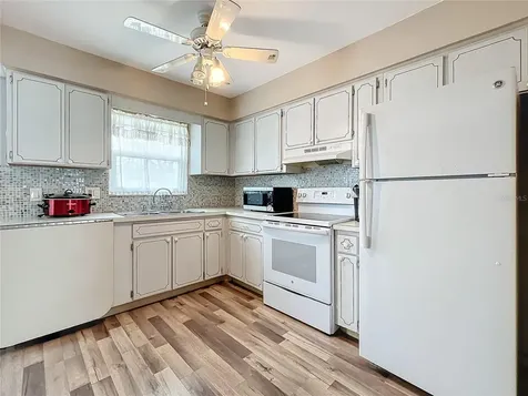 8330 Vendome Boulevard N Pinellas Park FL 33781