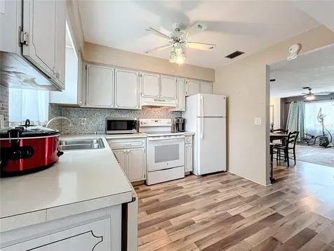 8330 Vendome Boulevard N Pinellas Park FL 33781