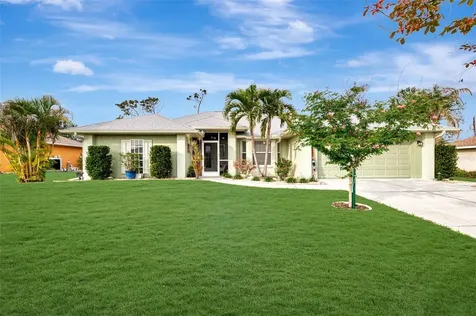 9358 Casa Grande Avenue Englewood FL 34224