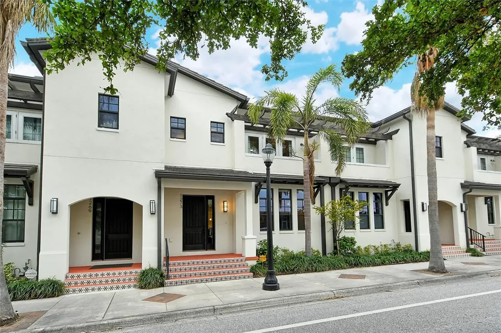 1273 Boulevard Of The Arts Sarasota FL 34236