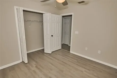 1335 Windward Oaks Loop Auburndale FL 33823