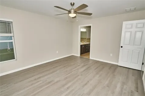 1335 Windward Oaks Loop Auburndale FL 33823