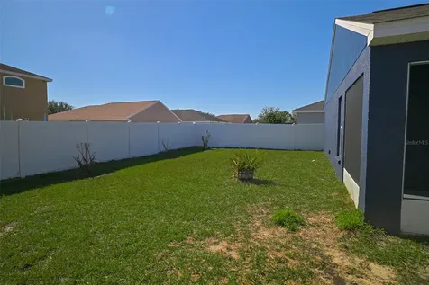 1335 Windward Oaks Loop Auburndale FL 33823