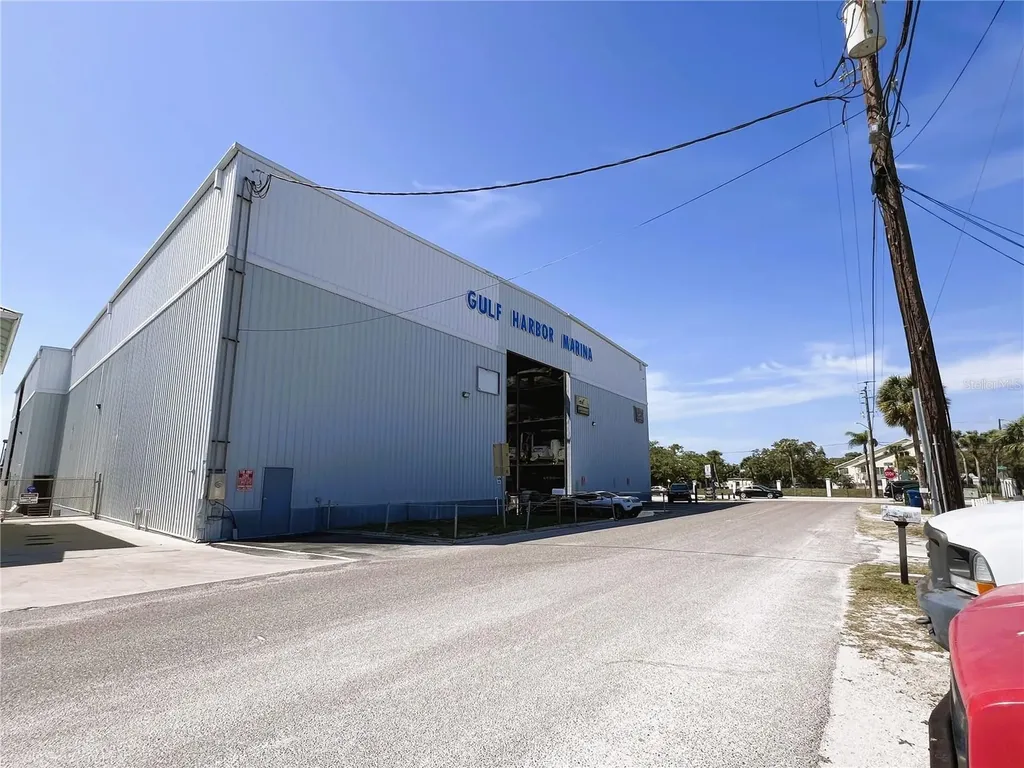 100 Circuit Road Nokomis FL 34275