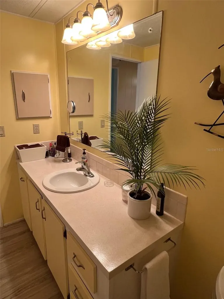 52 Frangipani Circle Largo FL 33770