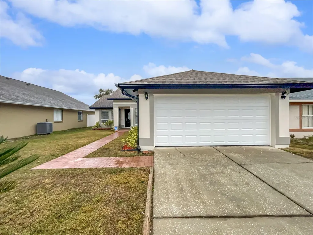 8813 Parliament Court Kissimmee FL 34747