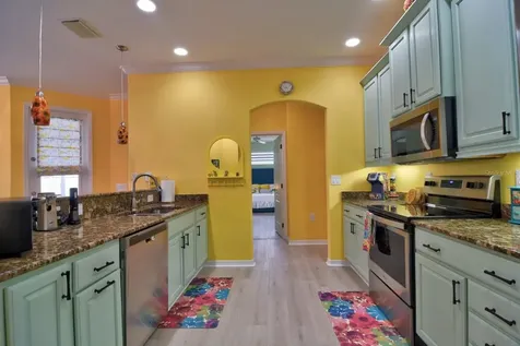 3906 Chaucer Lane Sarasota FL 34241
