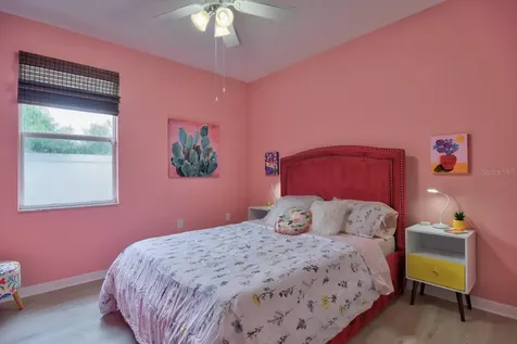 3906 Chaucer Lane Sarasota FL 34241
