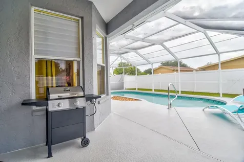 3906 Chaucer Lane Sarasota FL 34241