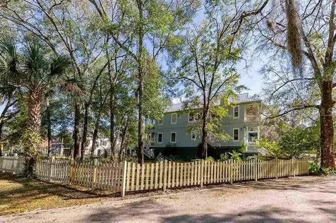 204 Virginia Avenue Steinhatchee FL 32359