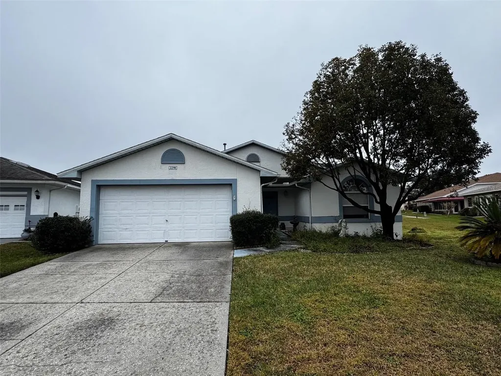 2290 Silver Re Drive Lakeland FL 33810